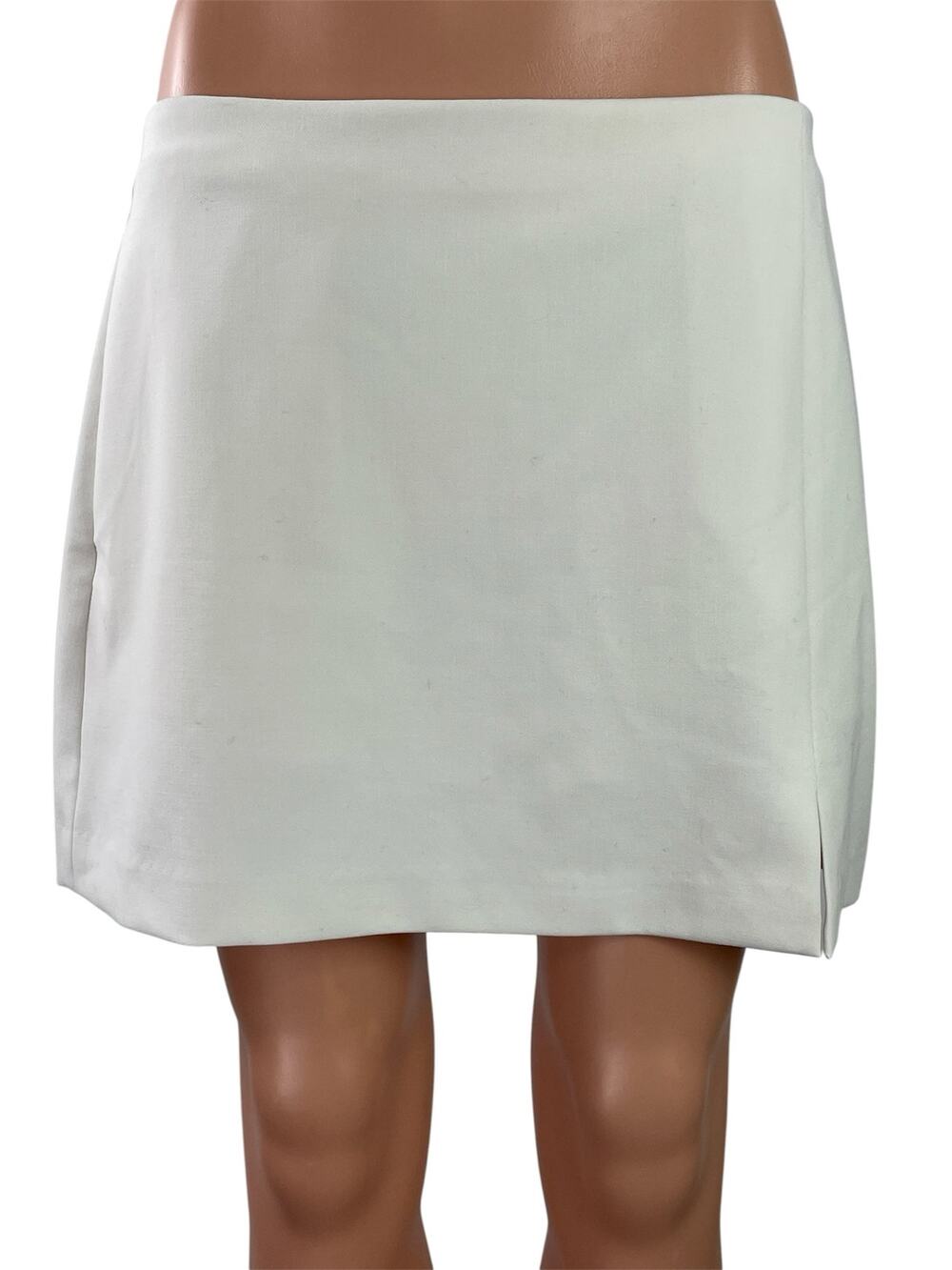 Uniqlo Women's White High Waisted Front Slit Mini Skirt Skort Shorts Size L